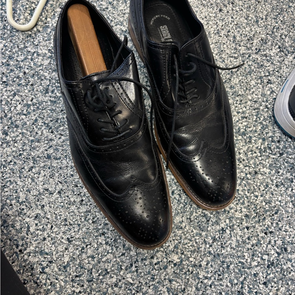 Stacy Adam’s Black Leather Oxfords Memory Foam